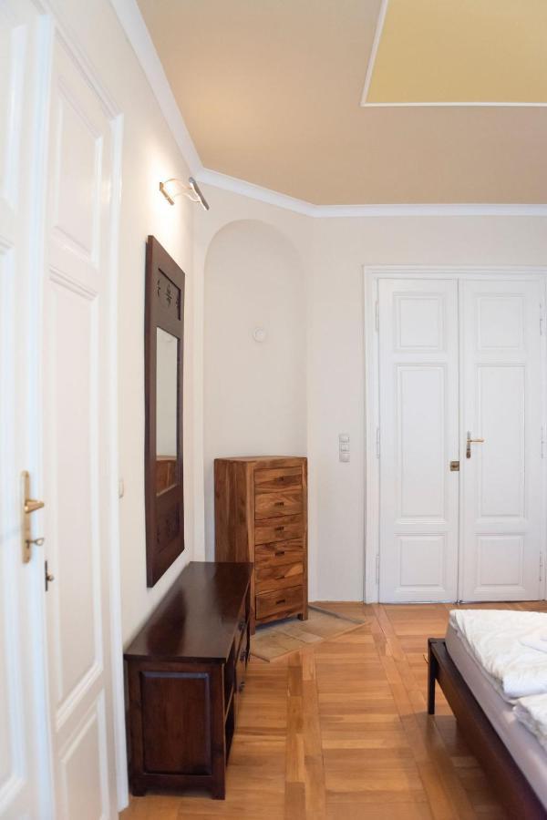 Velky Apartman 브라티슬라바 외부 사진