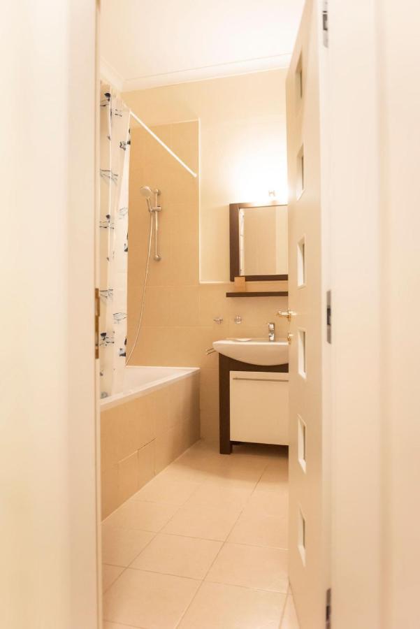 Velky Apartman 브라티슬라바 외부 사진