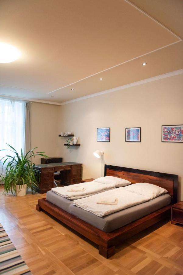 Velky Apartman 브라티슬라바 외부 사진